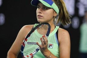 j9九游会登录 - 莎拉波娃爆冷击败西班牙队，出色防守引爆全场！